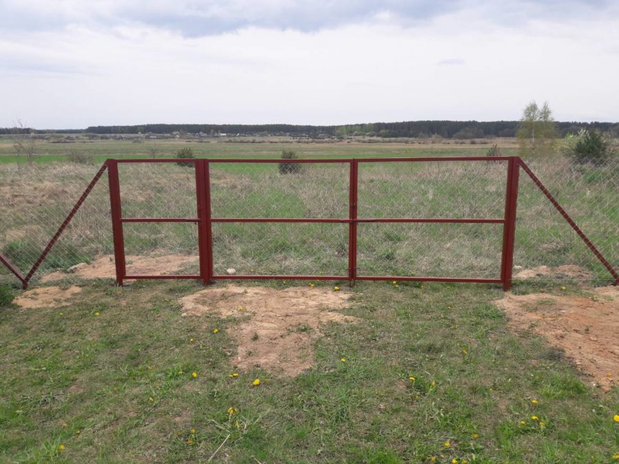 Забор из сетки рабицы 280м с воротами и калиткой фото6 в Тобольске