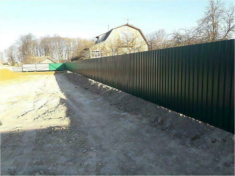 Забор, ворота, калитка из зеленого профлиста 150м фото 4 в Тобольске
