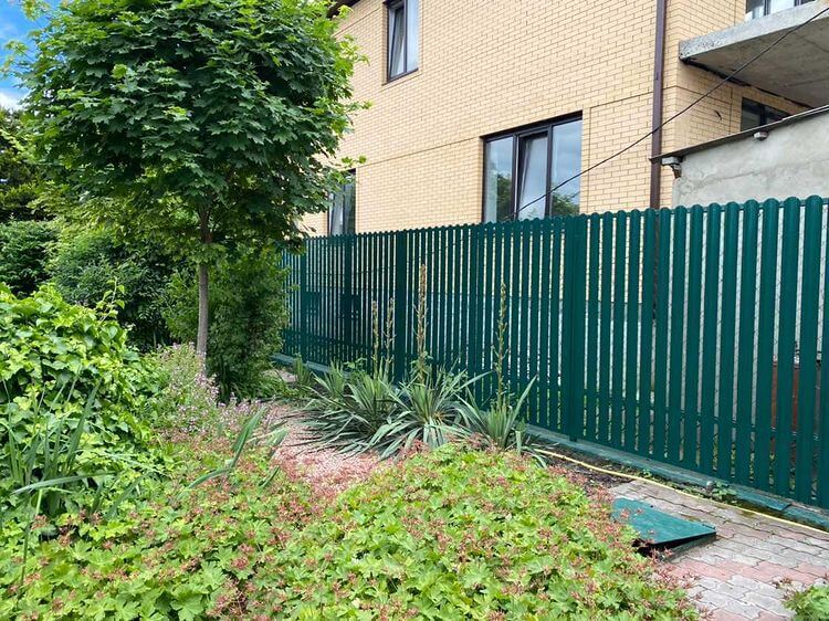 Забор из штакетника 60м Зеленый Мох фото1 в Тобольске
