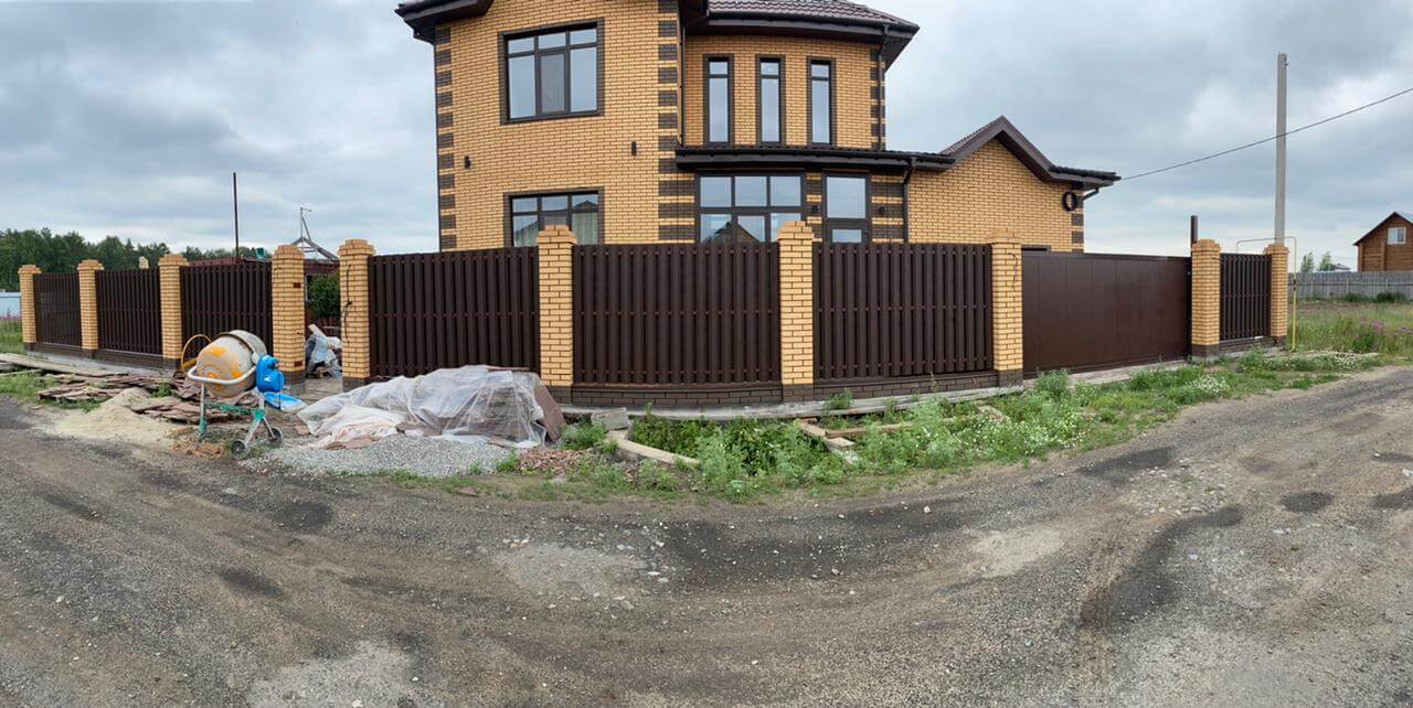 забор из штакетника Шоколад двухсторонний фото1 в Тобольске