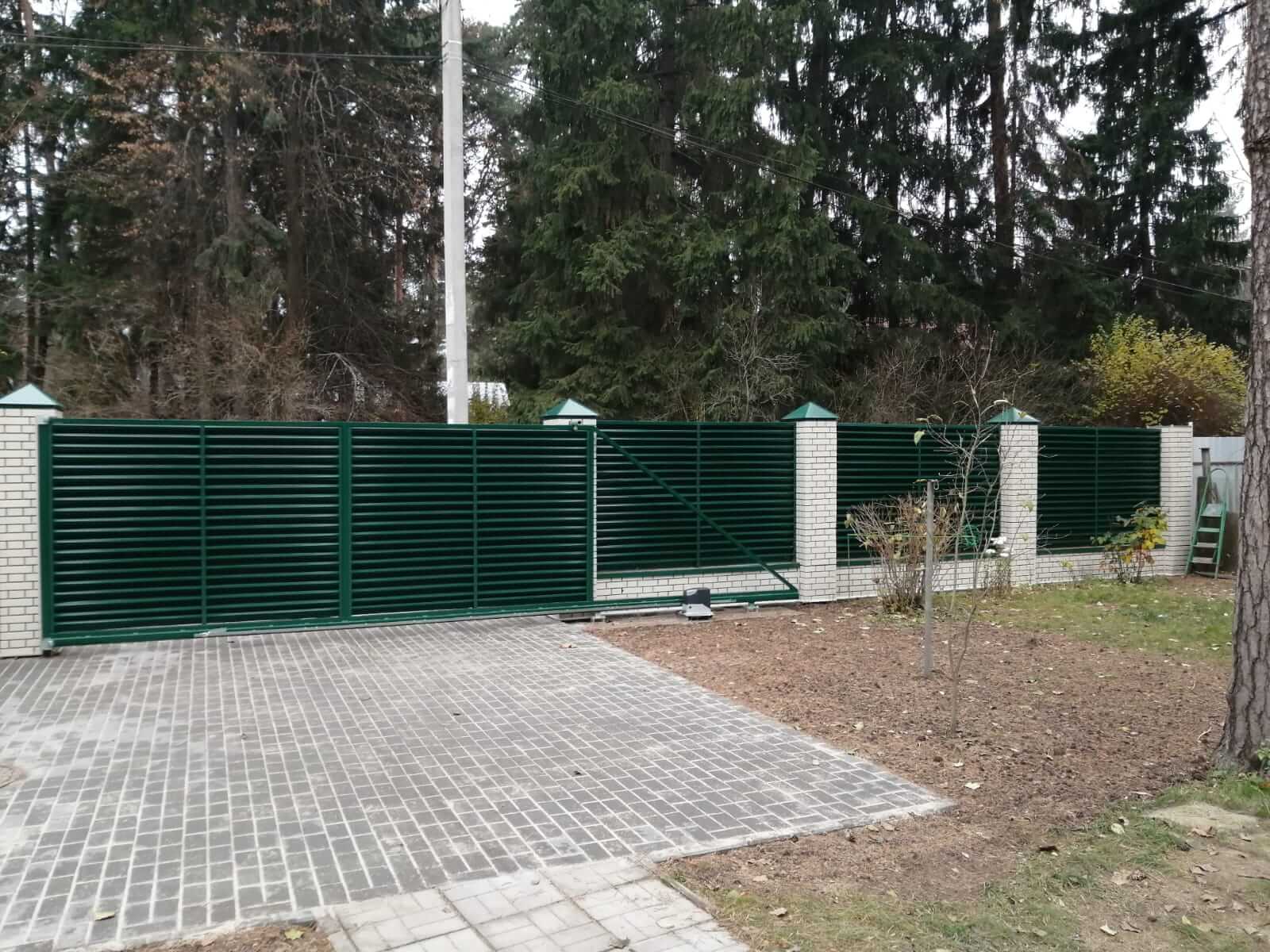 Забор-жалюзи с ламелями ЭКО-Z Зеленый Мох фото5 в Тобольске