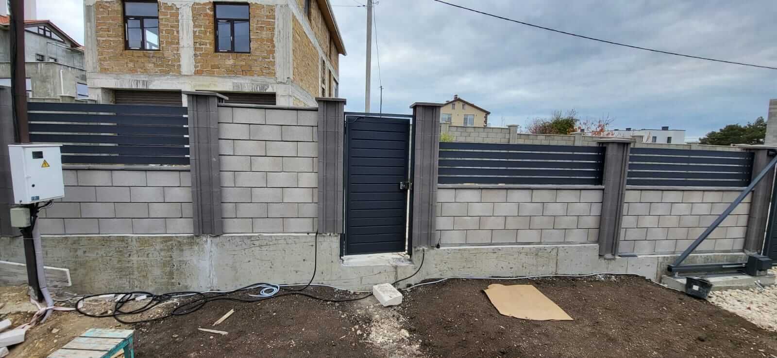 Забор-ранчо из металлопланкена 28м RAL7024 Серый Графит МАТТЕ фото 6 в Тобольске