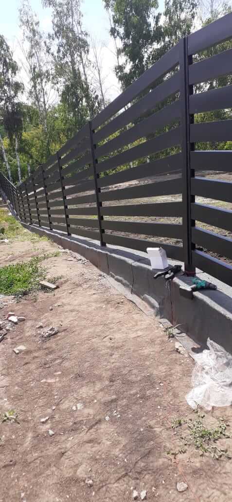 Забор-ранчо из металлопланкена 48м RAL9005 Черный МАТТЕ фото 1 в Тобольске