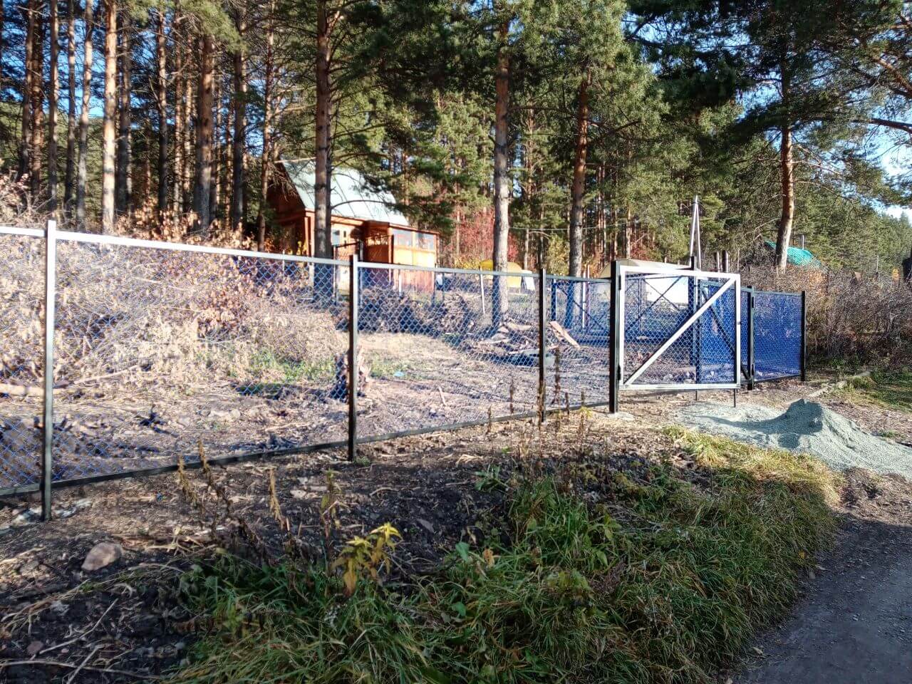 Забор из сетки рабица 76м с полимерным покрытием фото 8 в Тобольске