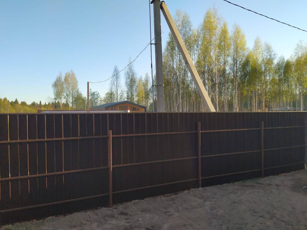 Забор из металлосайдинга ЕВРО-БРУС 25м Темный Каштан 3D Принтек фото 5 в Тобольске